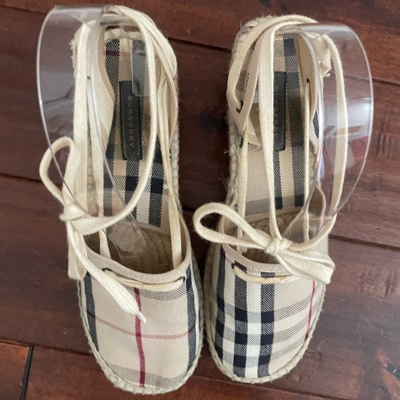Vintage Burberry espadrilles - Picture 2 of 10